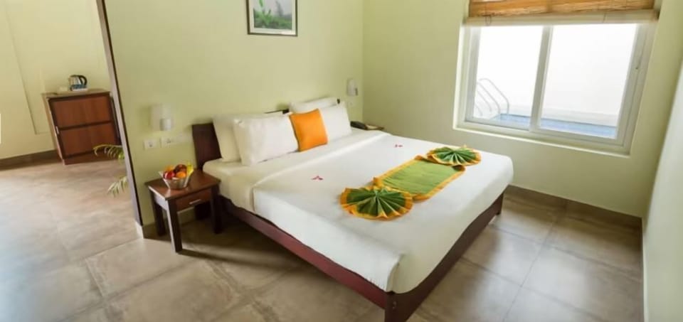 Honeymoon Villa, Garden View | In-room safe, laptop workspace, free WiFi