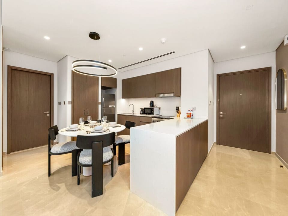 Fully Equipped Modern Kitchen and dining