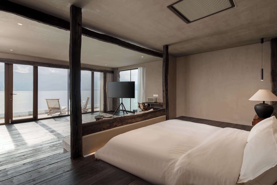 Premier Double Room, Sea View | Laptop workspace, blackout drapes, soundproofing, iron/ironing board