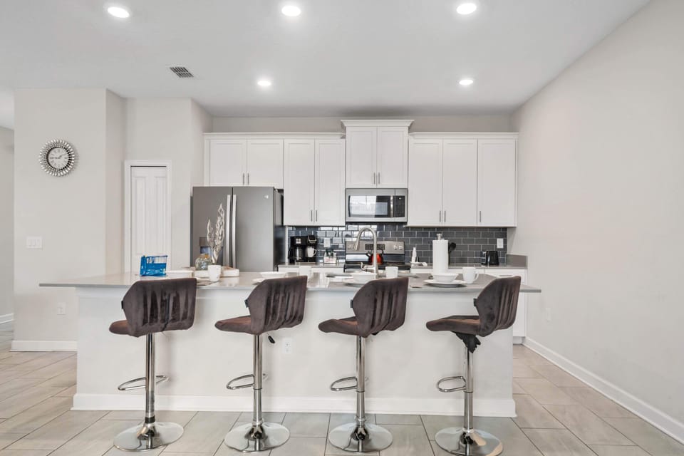 House (4 Bedrooms) | Property amenity