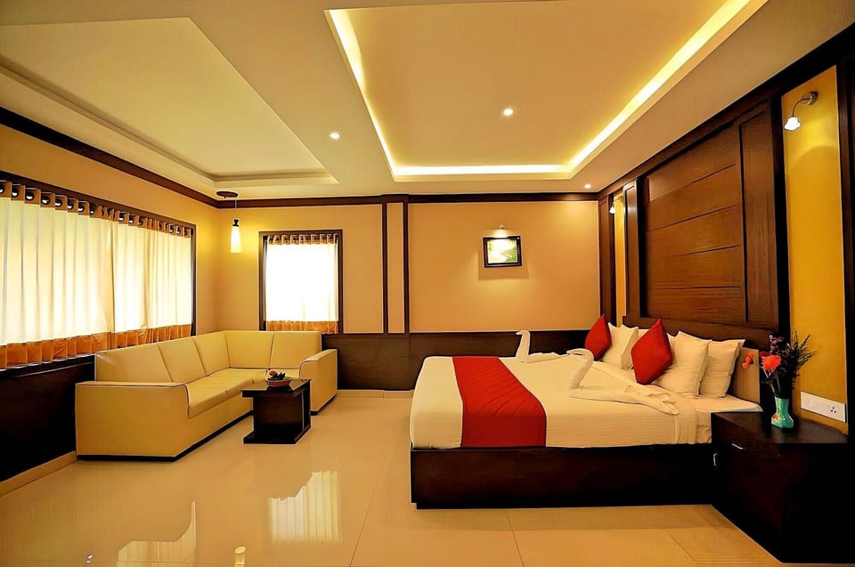 Executive Double Room | Premium bedding, memory foam beds, minibar, in-room safe