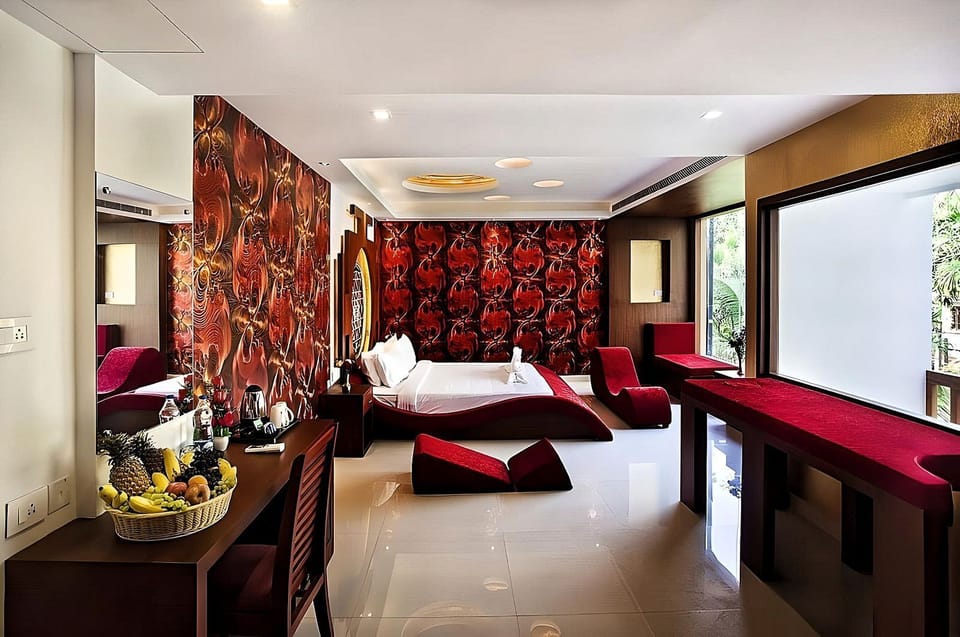 Honeymoon Double Room | Premium bedding, memory foam beds, minibar, in-room safe