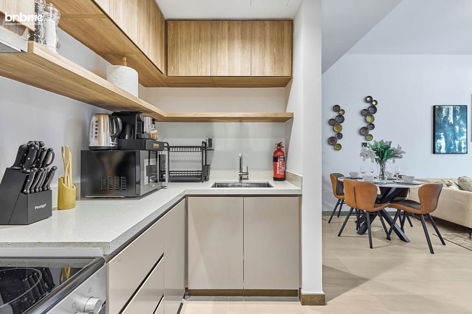 Standard Apartment, 1 Bedroom, Balcony | Private kitchen | Espresso maker, coffee/tea maker, electric kettle