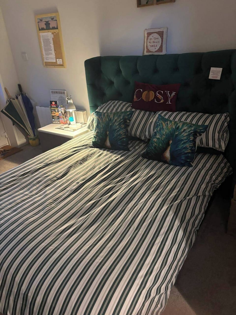 Iron/ironing board, free WiFi, bed sheets