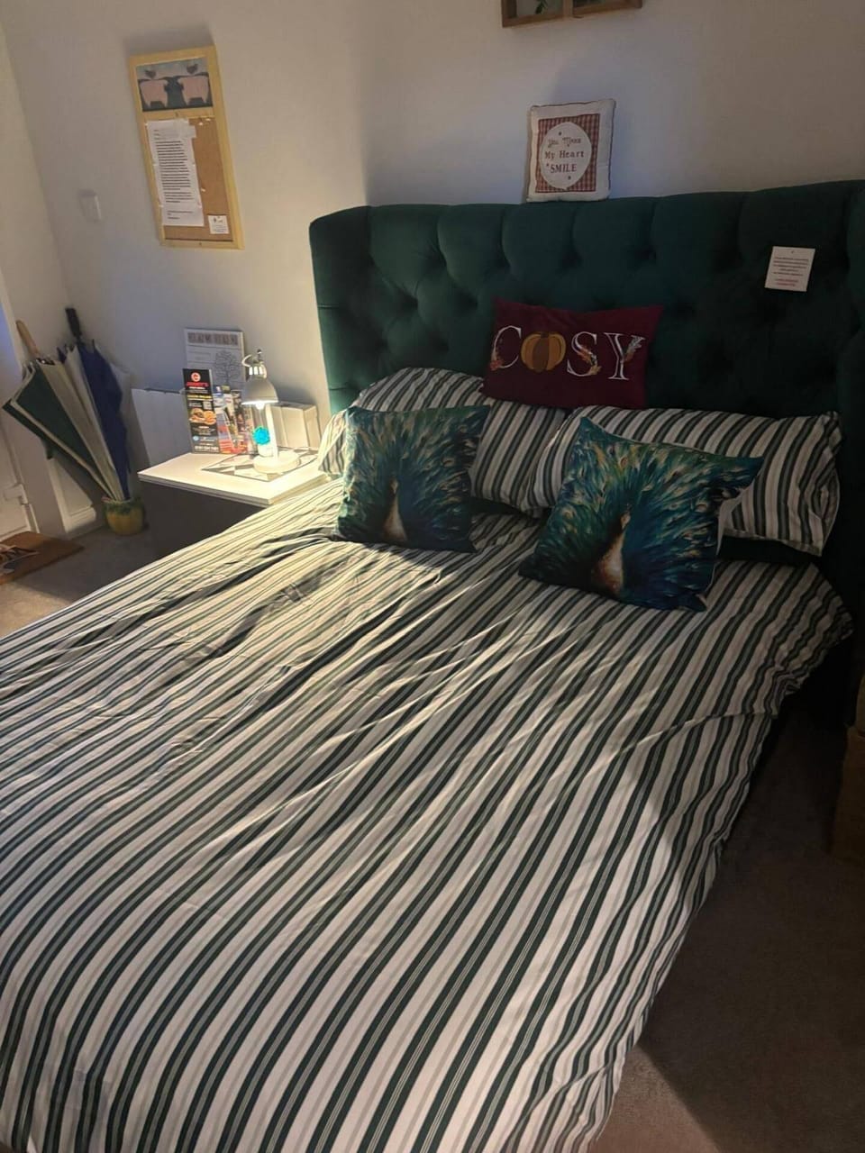 Iron/ironing board, WiFi (free), bed sheets