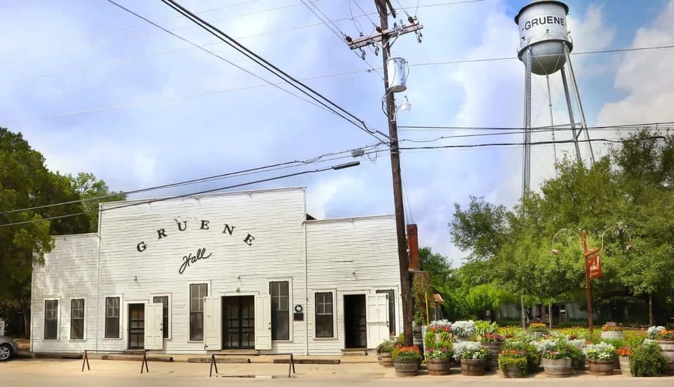 Short walk to Greene Hall and downtown Gruene