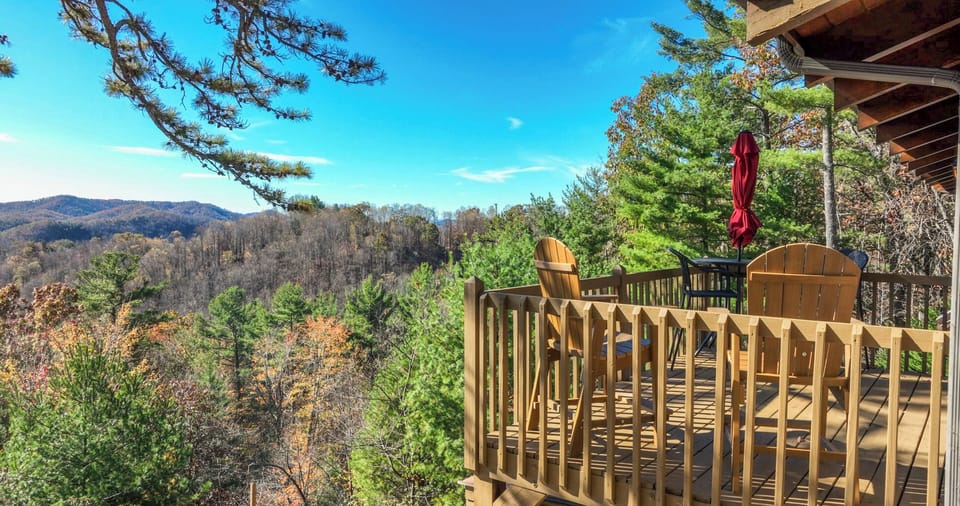 Hawk's Rest at Leatherwood Mountains