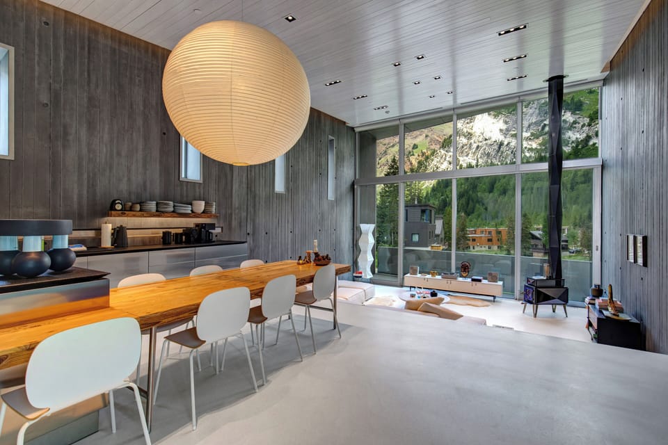 Dining Room - Summer