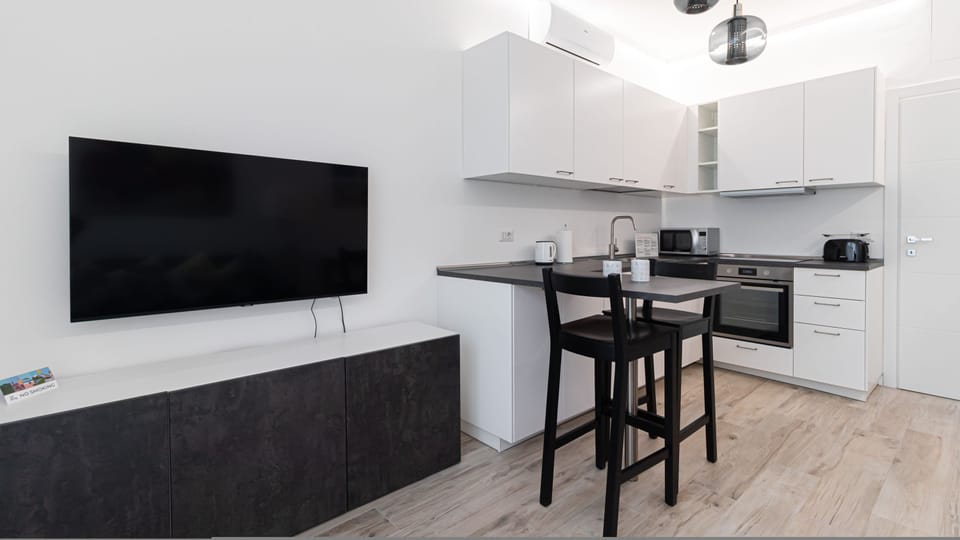 House | 1 bedroom
