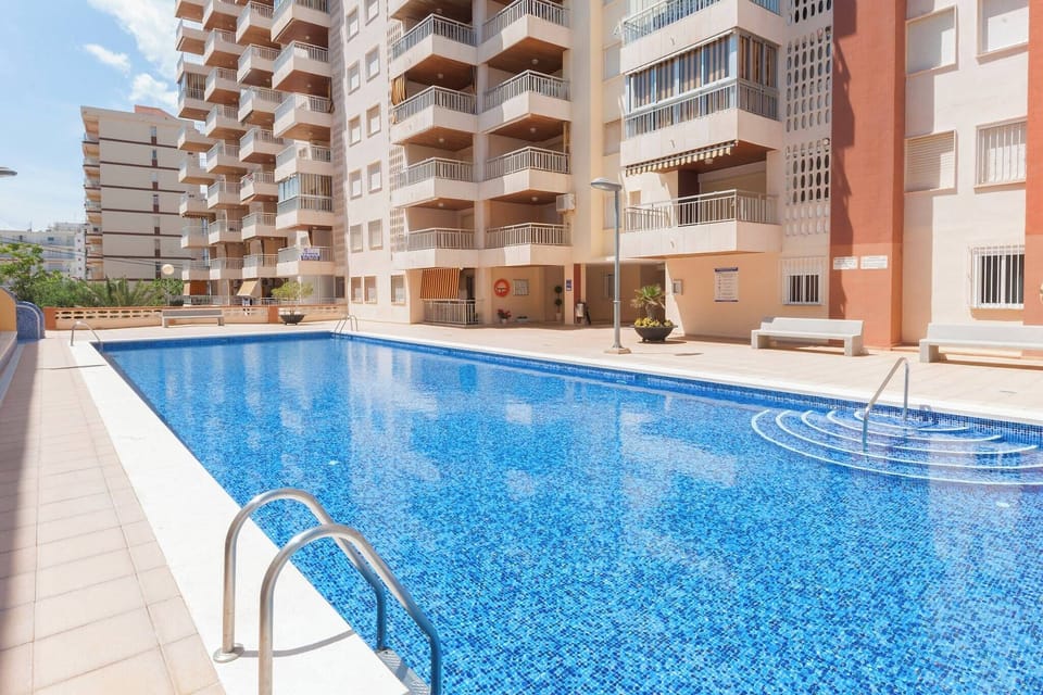 Holiday Home Swimming Pool