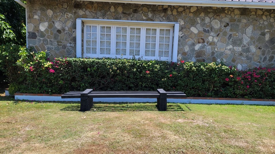 Front Yard Seating