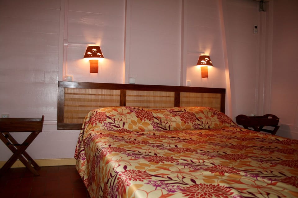 Standard Bungalow, 1 Double or 2 Twin Beds | 1 bedroom, in-room safe, iron/ironing board, free WiFi