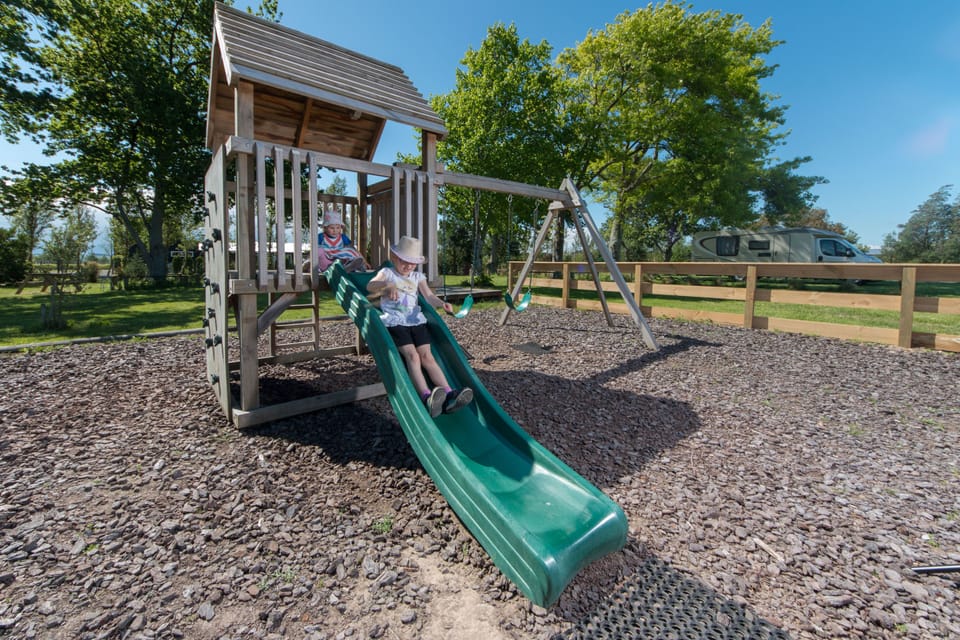 Martinborough TOP 10 Holiday Park Campground/ 
RV Resort in Martinborough