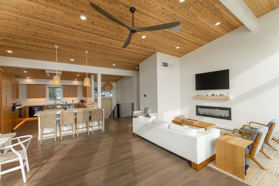 Lots of natural lighting brightens the great room.