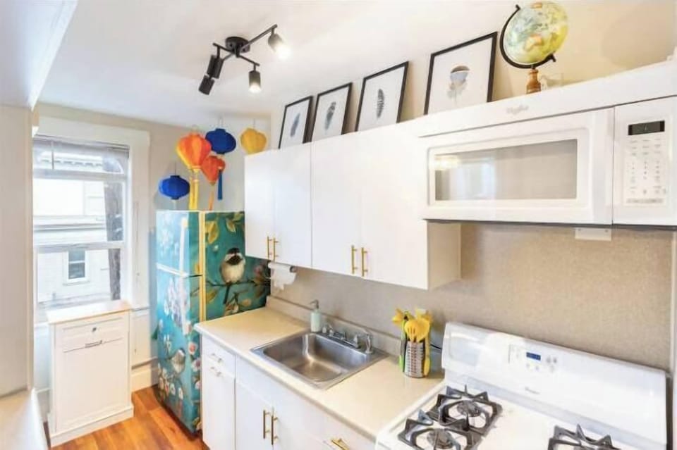 Fully stocked with all the appliances you may need
