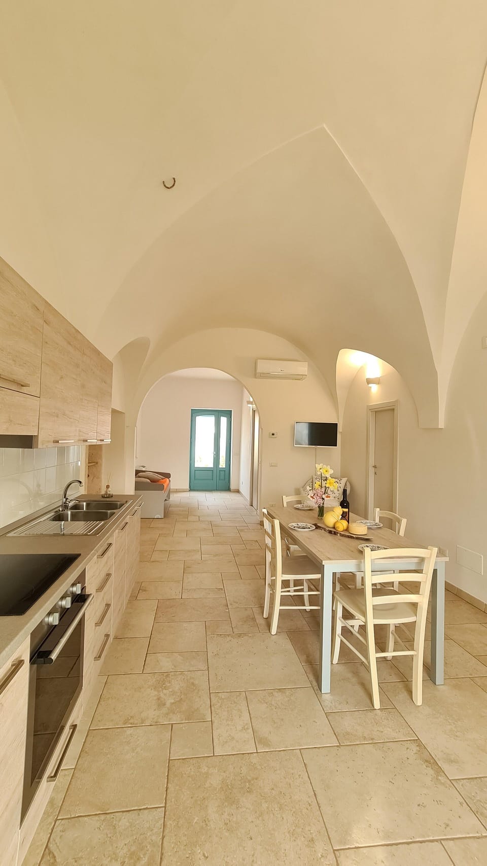 House | Dining