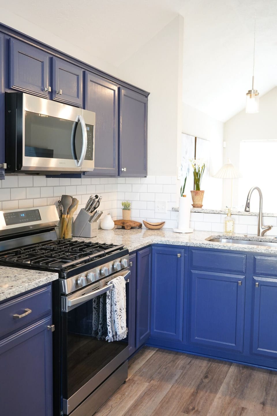 Kitchen - Gas Stove