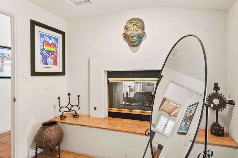 House, Multiple Beds, Pool Access, Mountain View (San Jacinto Villa) | Interior