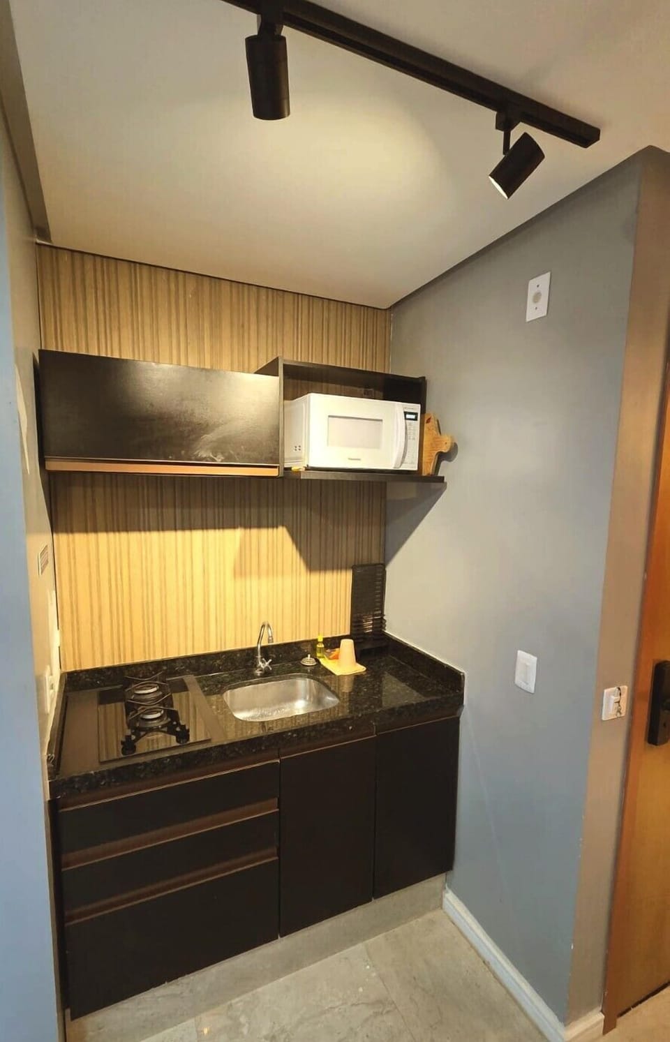 Basic Apartment, Balcony, Pool View | 2 bedrooms, free WiFi