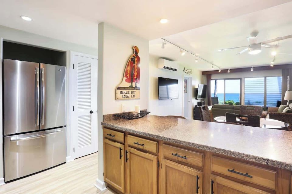 102A Kitchen