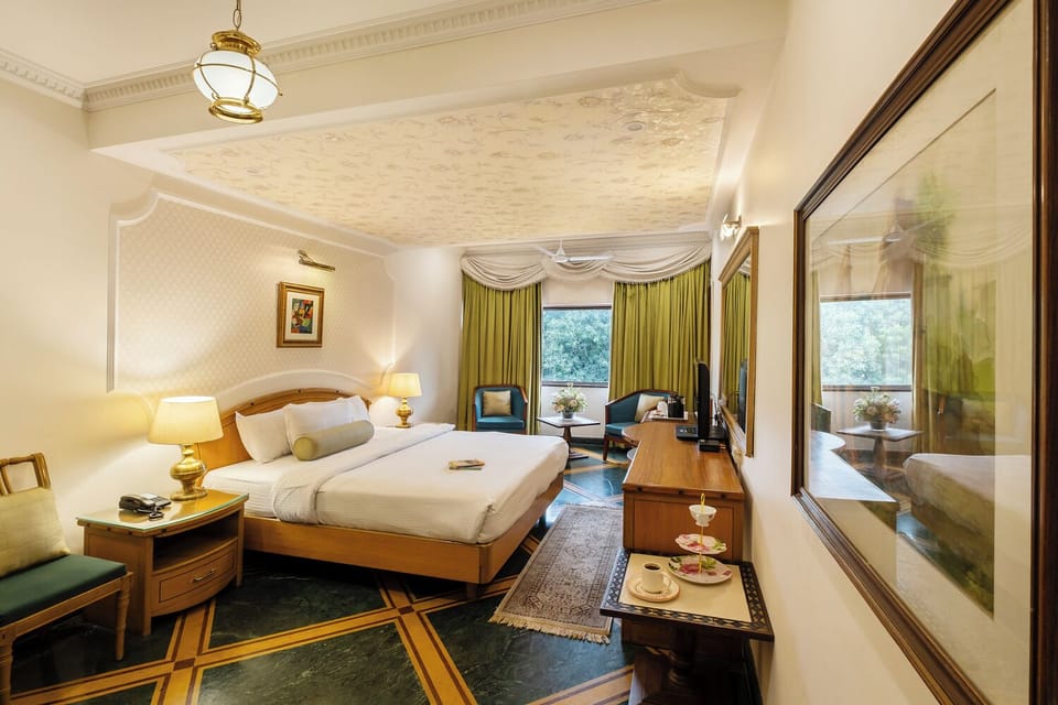 Luxury Studio Suite, City View | Desk, laptop workspace, free WiFi