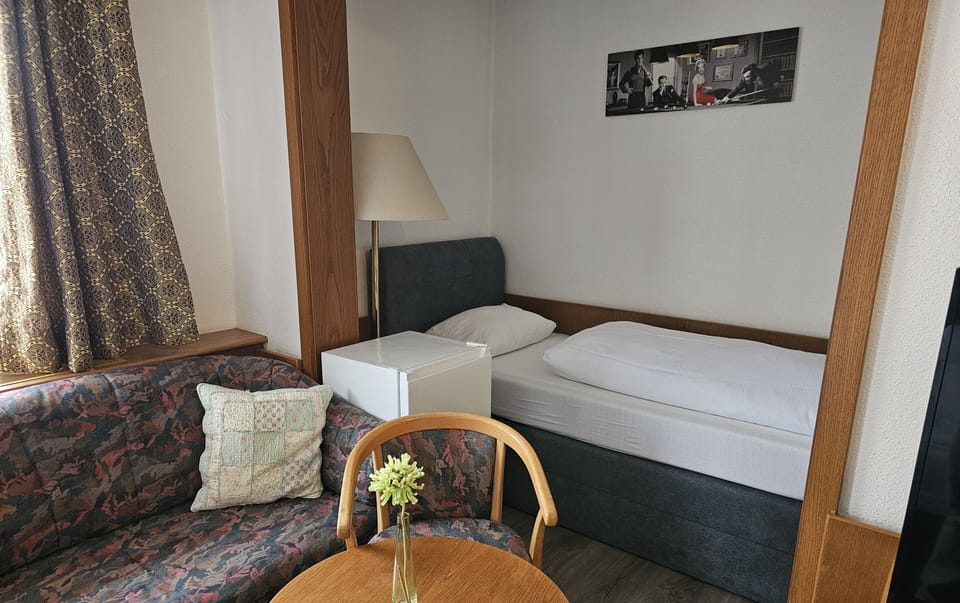 Desk, WiFi (free), bed sheets
