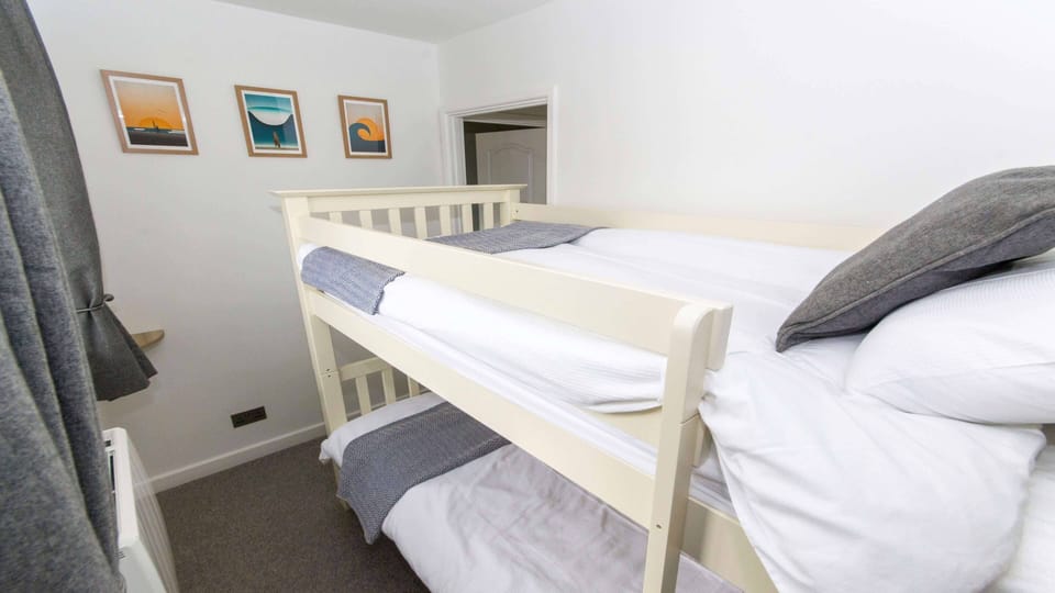 Cottage (3 Bedrooms) | Interior