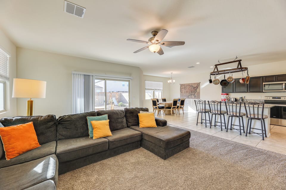House (3 Bedrooms) | Front of property