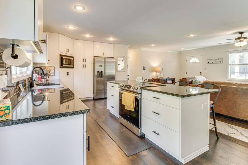 House (2 Bedrooms) | Interior