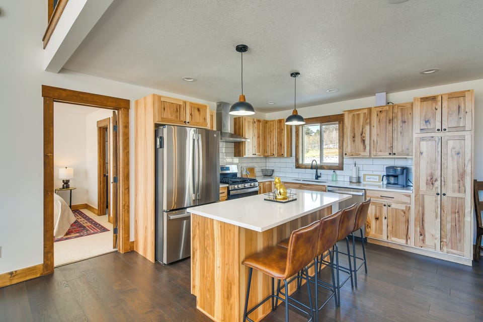 House (4 Bedrooms) | Interior