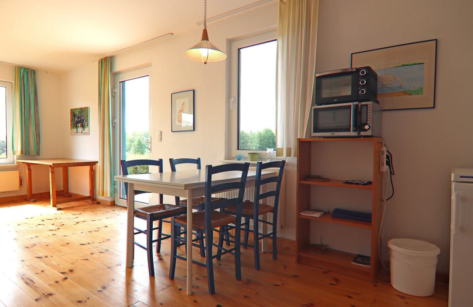 House | Dining