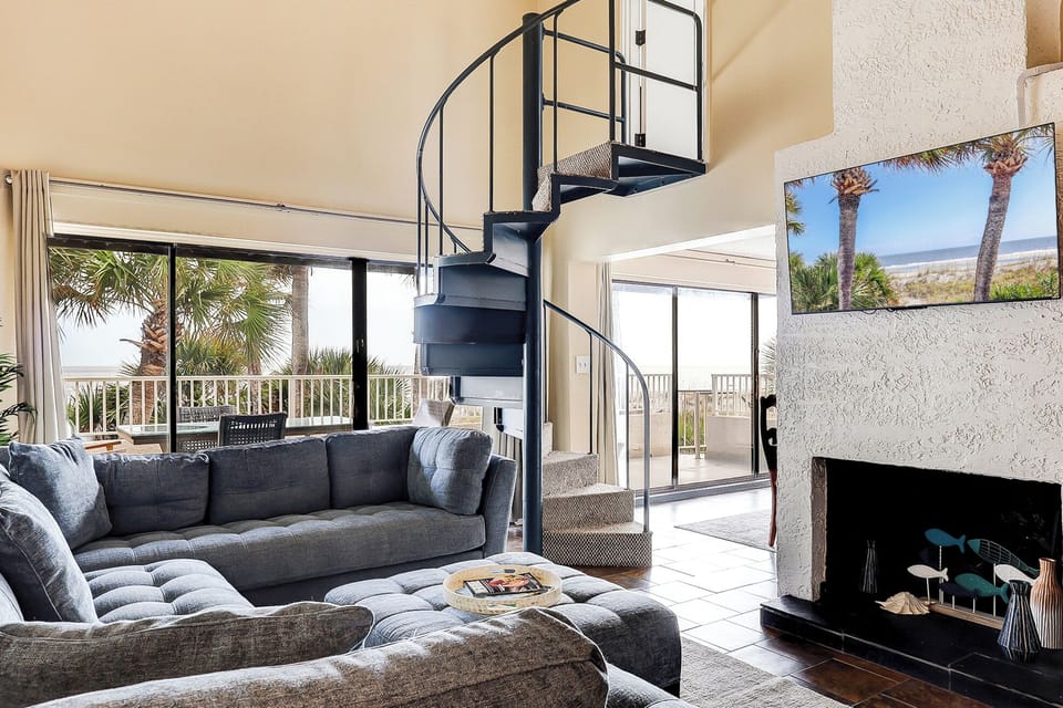 5 Beach Villa