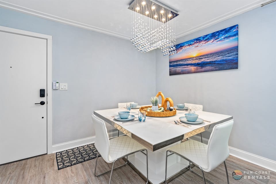 Modern Dining Area