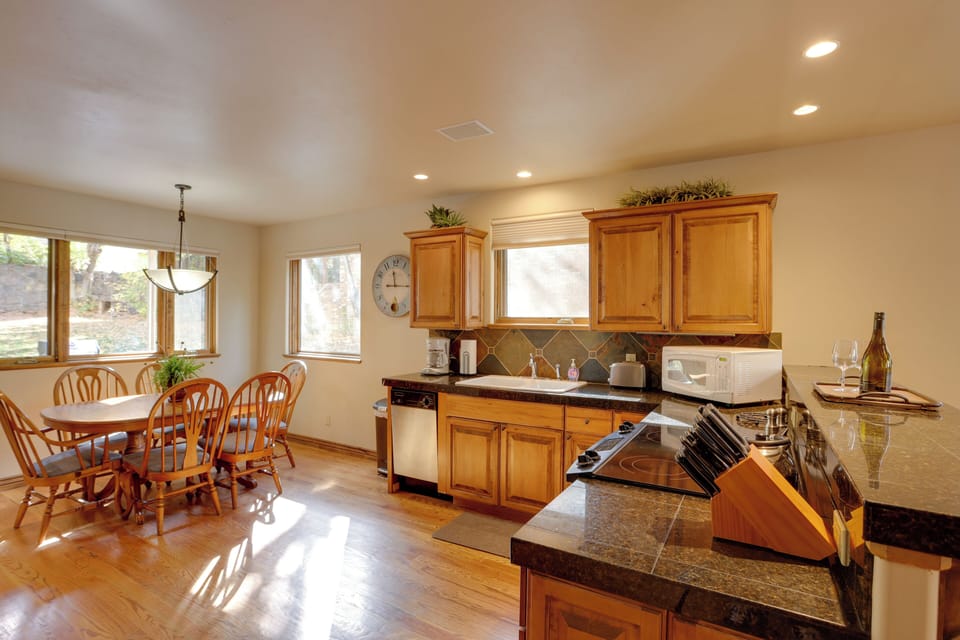Kitchen | Refrigerator | Drip Coffee Maker