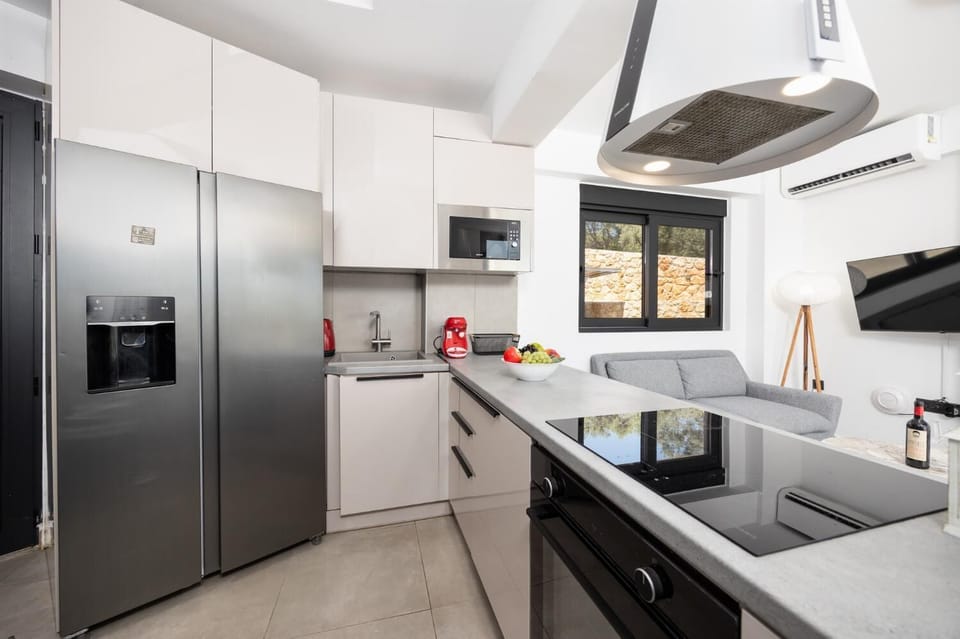 Equipped kitchen