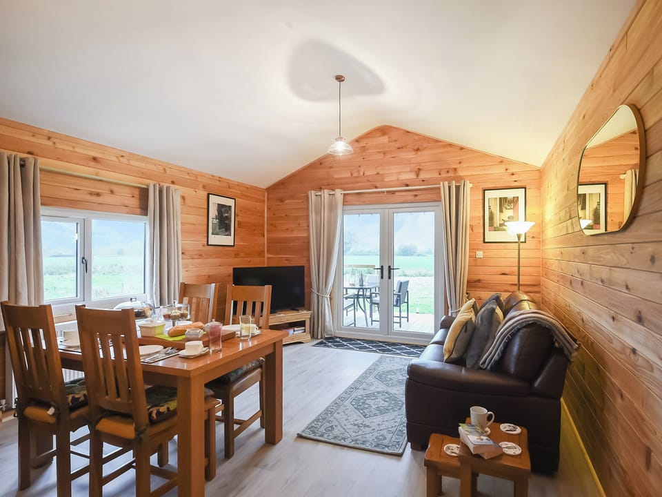 Open plan living space | Llwynog Lodge, Montgomery