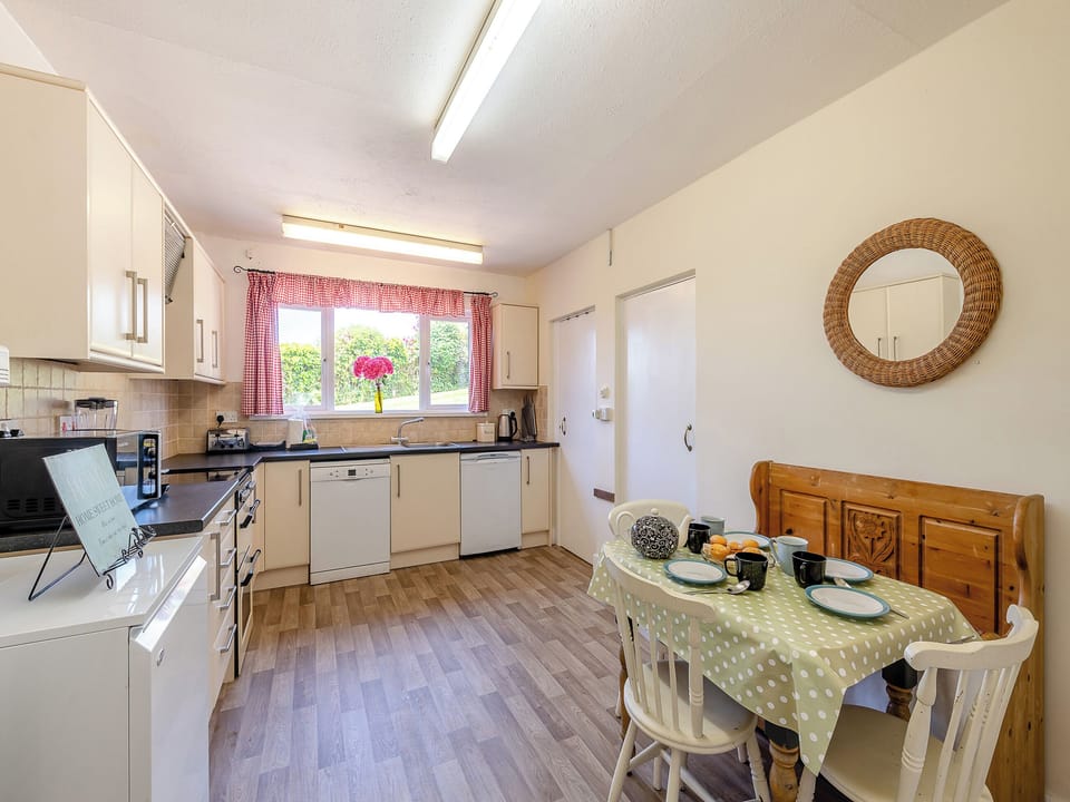 Kitchen | Tara, Kingsbridge