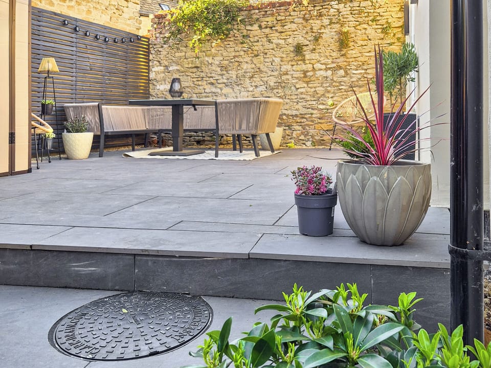 Surrounding area | The Colleys, Lechlade, The Cotswolds