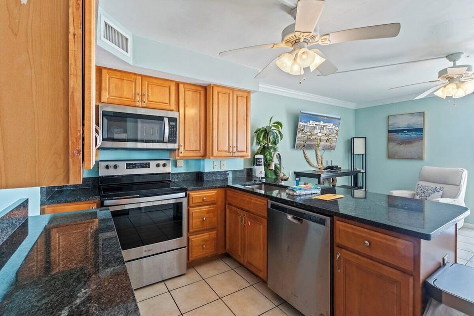 20-1832 W Beach Blvd 514A 20