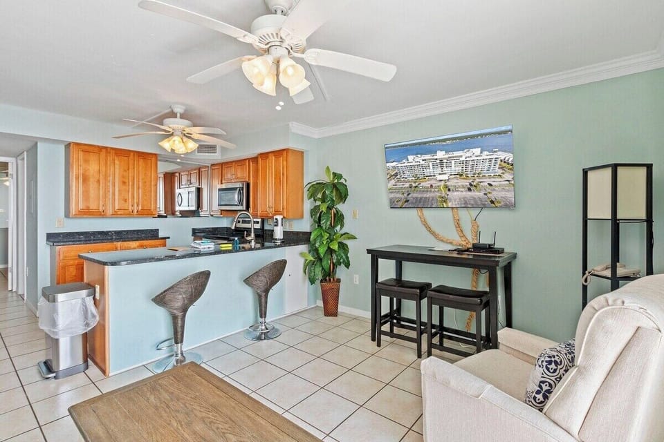 14-1832 W Beach Blvd 514A 14