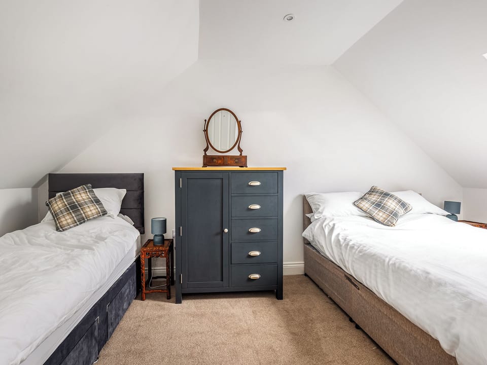 Twin bedroom | Seaton Orangery - Seaton Hall, Staithes