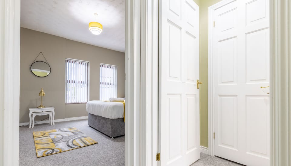 d0f3c3b2-d23f-42e6-ad8e-76c746e4feac