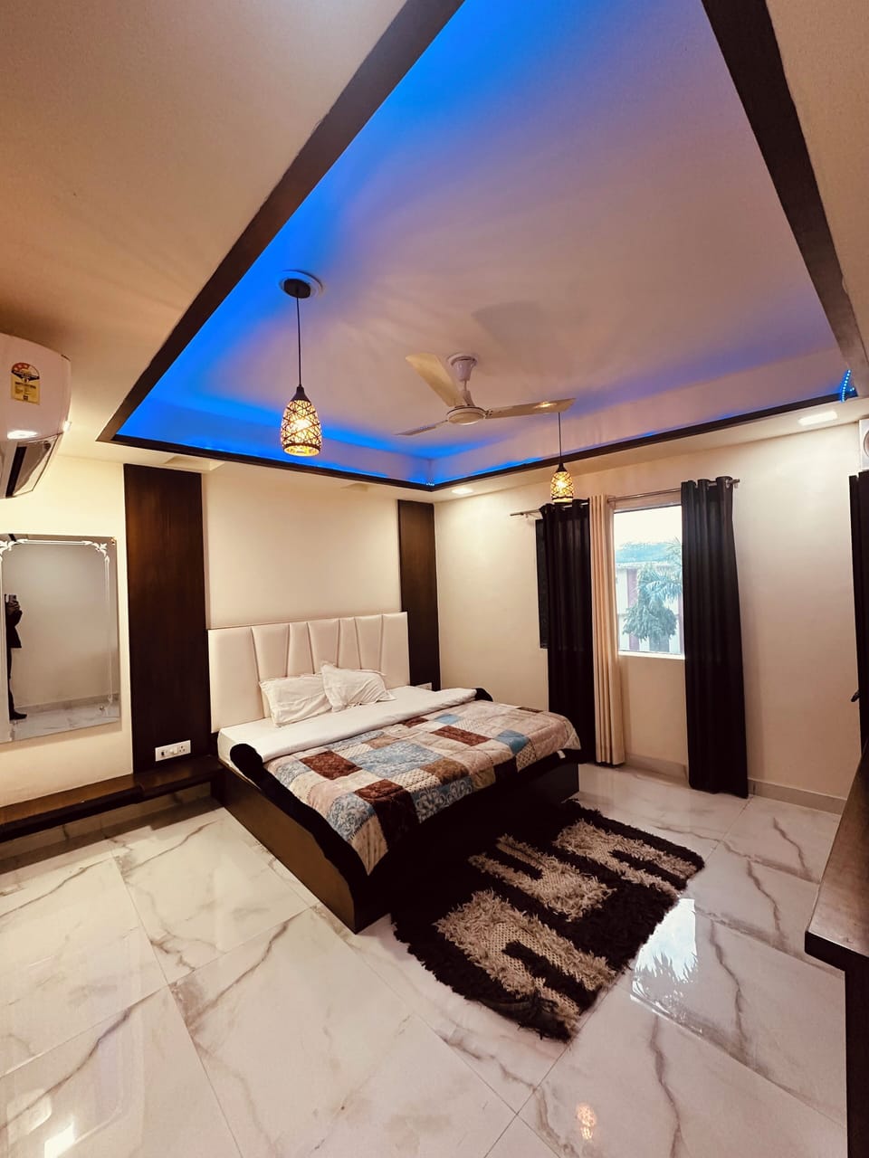 Basic Double Room | Desk, soundproofing, free WiFi