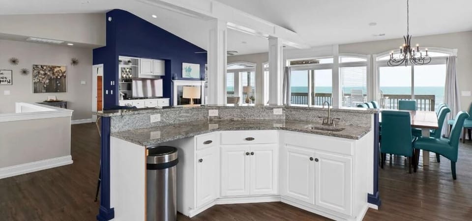 Kitchen II