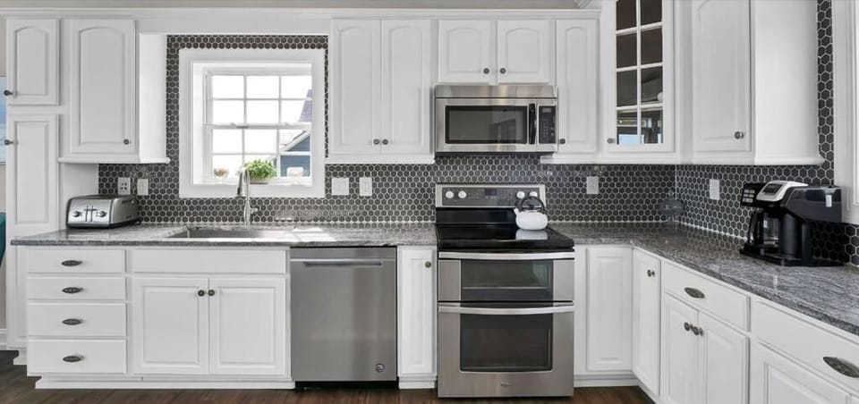 Kitchen III