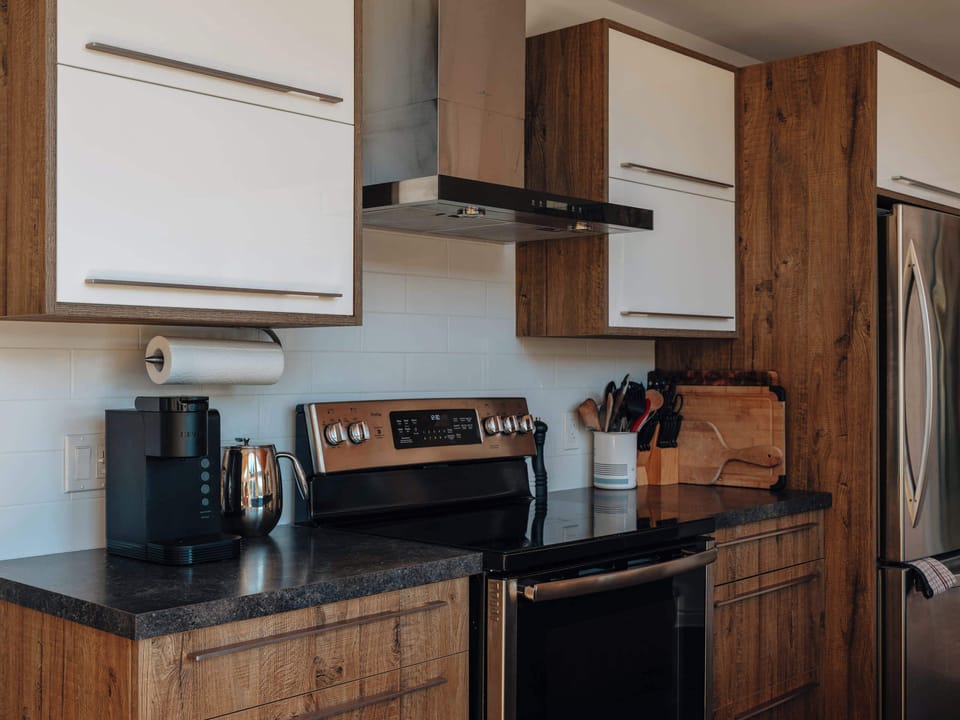 We provide a filter coffee maker and a Keurig for you to start your day —don't forget to bring your favorite coffee!
