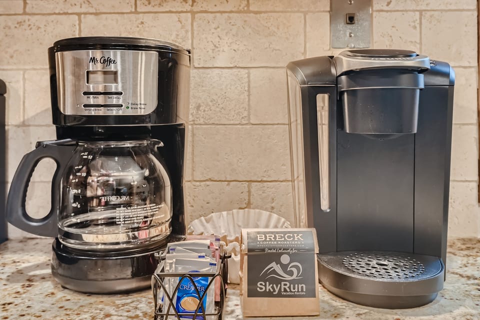 Condo, 2 Bedrooms | Coffee and/or coffee maker