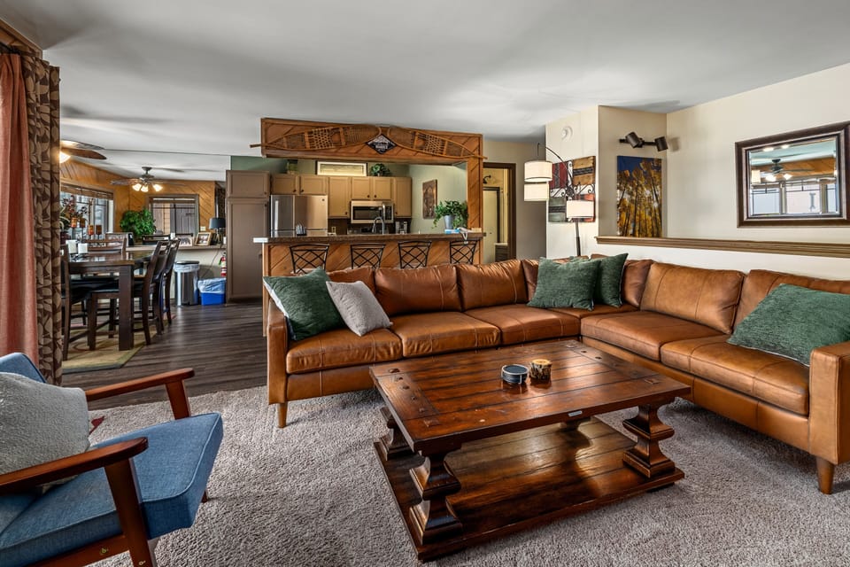 Townhome, 2 Bedrooms | Living area