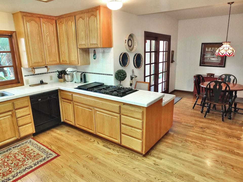 Fully equipped kitchen