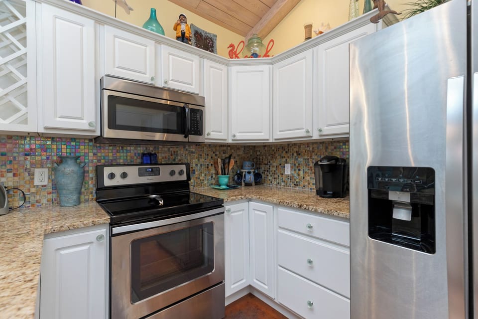Whip up your favorite meal in the fully equipped kitchen